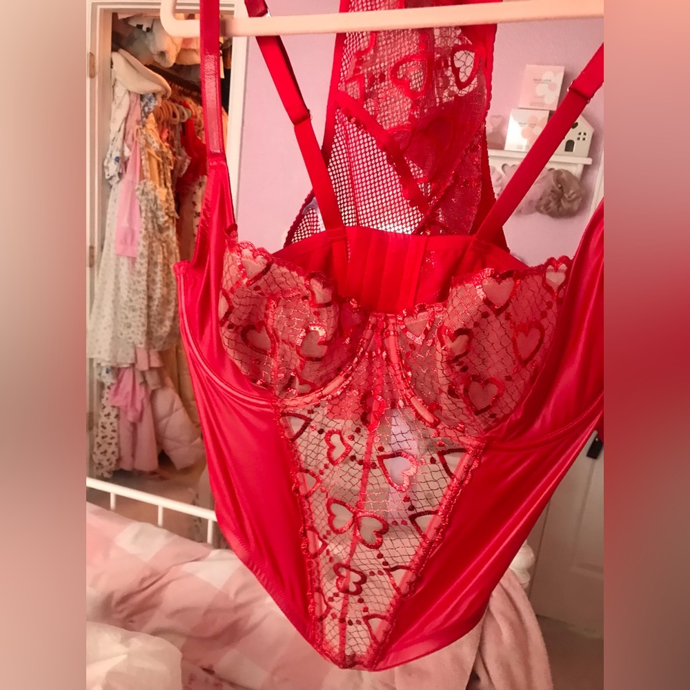 SavageXFenty Valentine’s Day red lingerie set